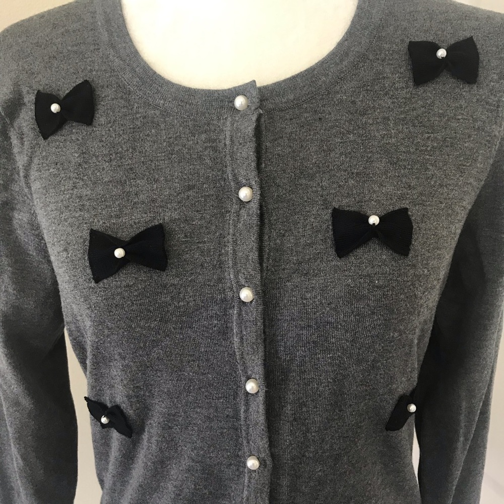 Charter Club Gray Bow Pearl Cardigan Sweater NWT - Picture 2 of 7